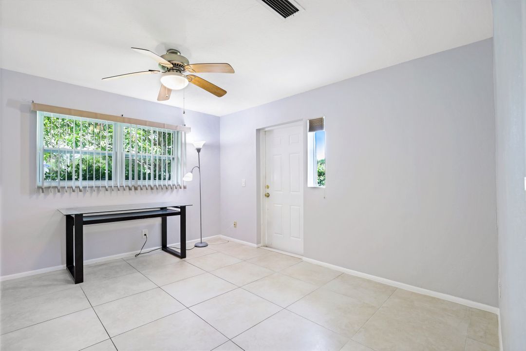 1340 Harbor View Dr, North Fort Myers, FL 33917