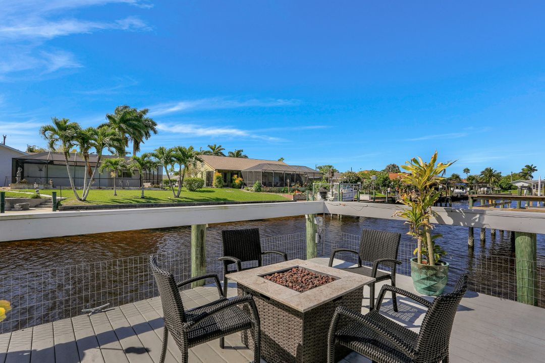 2108 Everest Pkwy, Cape Coral, FL 33904