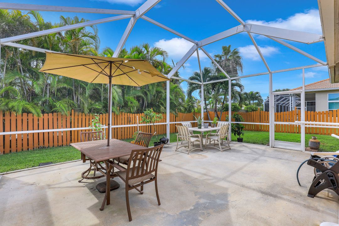 4720 SW 23rd Ave, Cape Coral, FL 33914