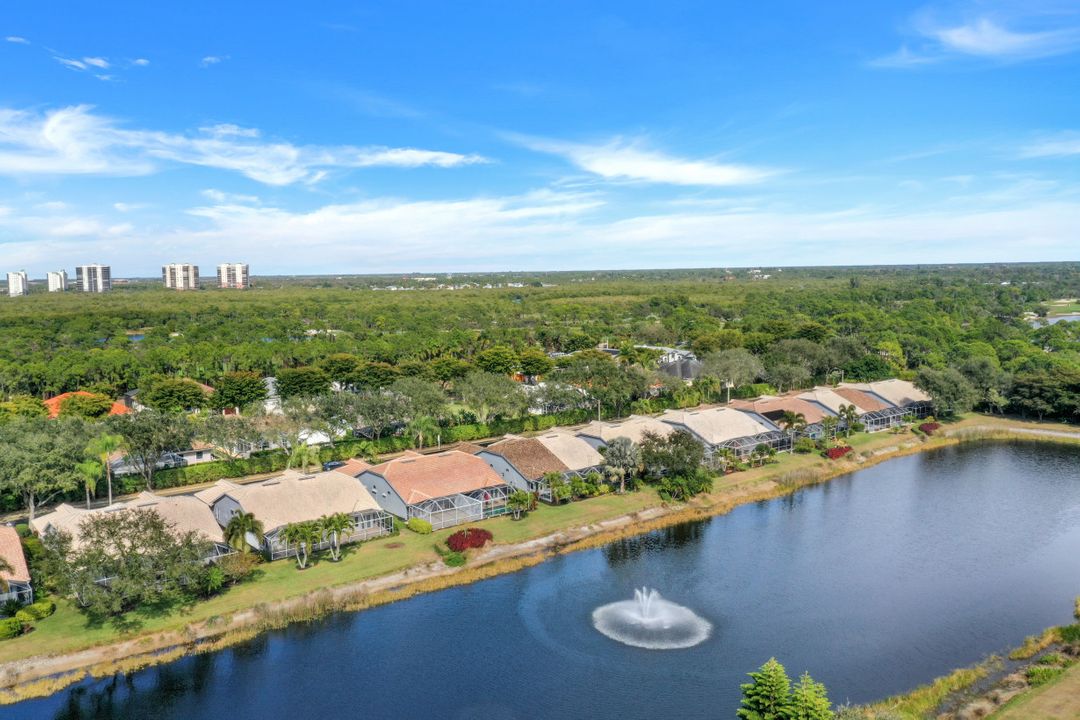 554 Captn Kate Ct, Naples, FL 34110