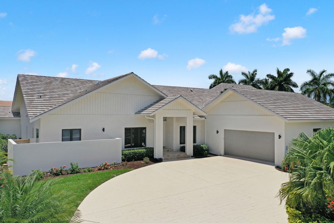 850 Eubanks Ct, Marco Island, FL 34145