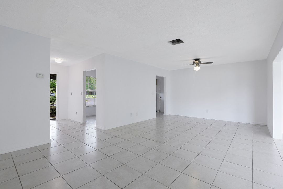 15780 Treasure Island Ln, Fort Myers, FL 33905