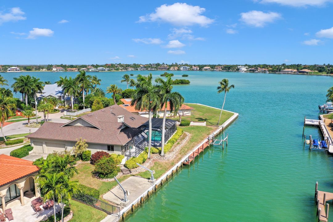 570 Conover Ct, Marco Island, FL 34145