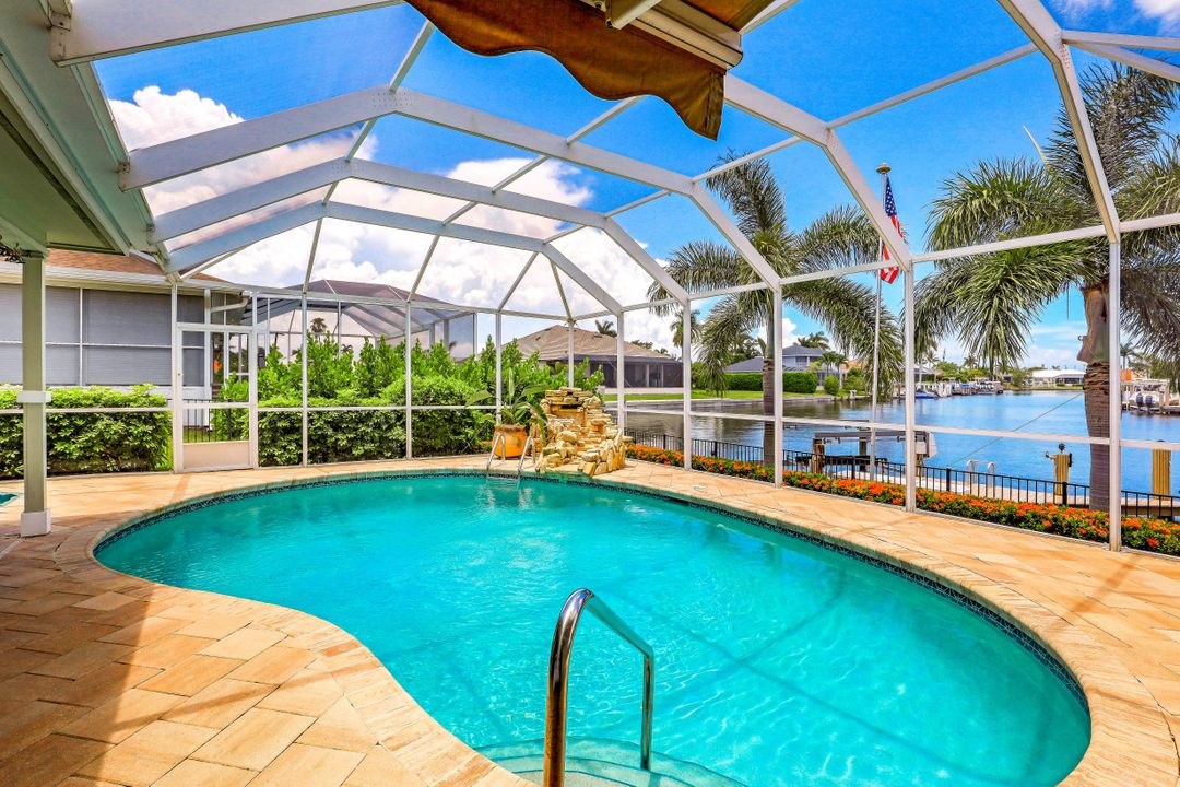 1552 Buccaneer Ct, Marco Island, FL 34145