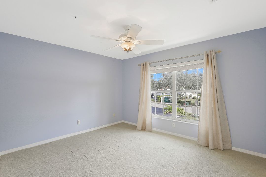 5025 Cedar Springs Dr #204, Naples, FL 34110