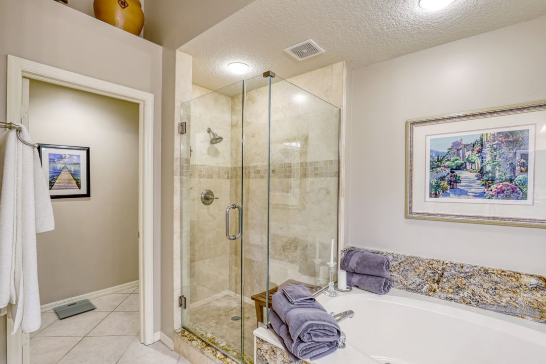 24381 Sandpiper Isle Way #204, Bonita Springs, FL 34134