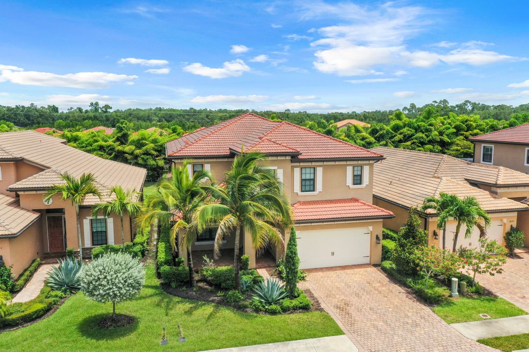 14335 Tuscany Pointe Trl, Naples, FL 34120