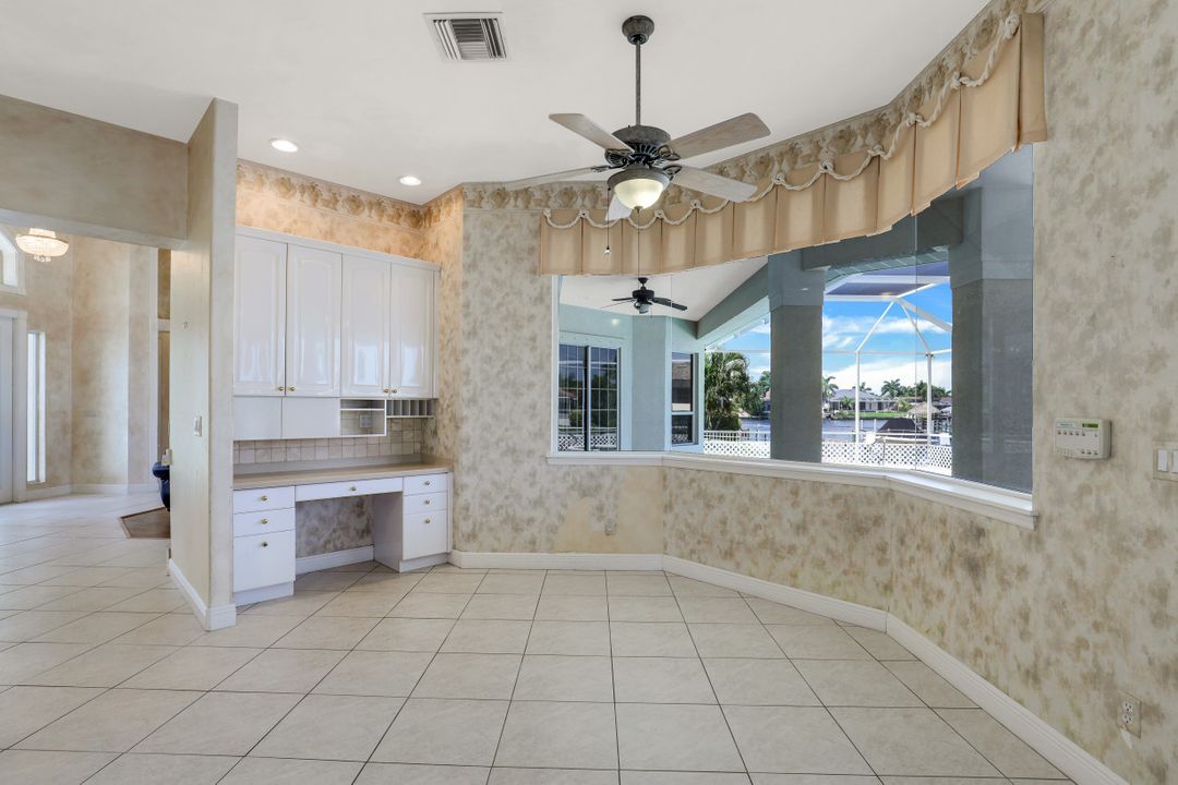 5215 SW 23rd Ave, Cape Coral, FL 33914