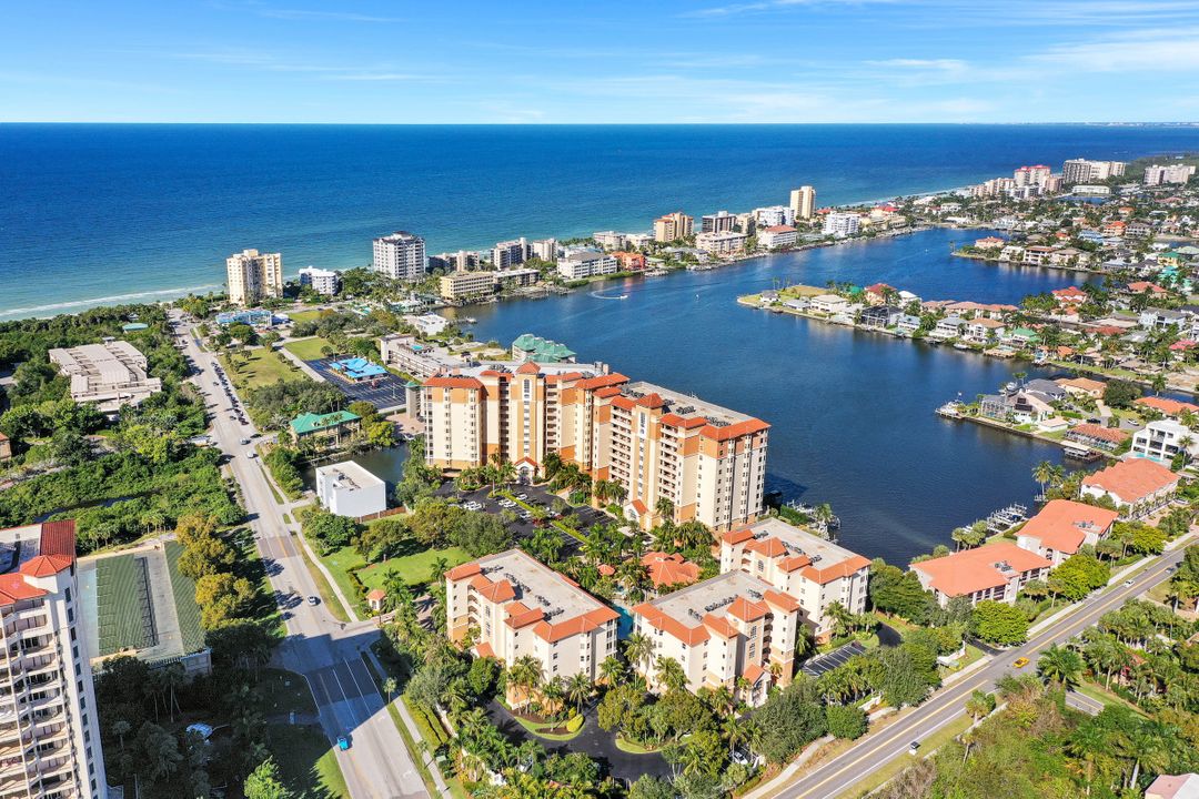 410 Flagship Dr #703, Naples, FL 34108