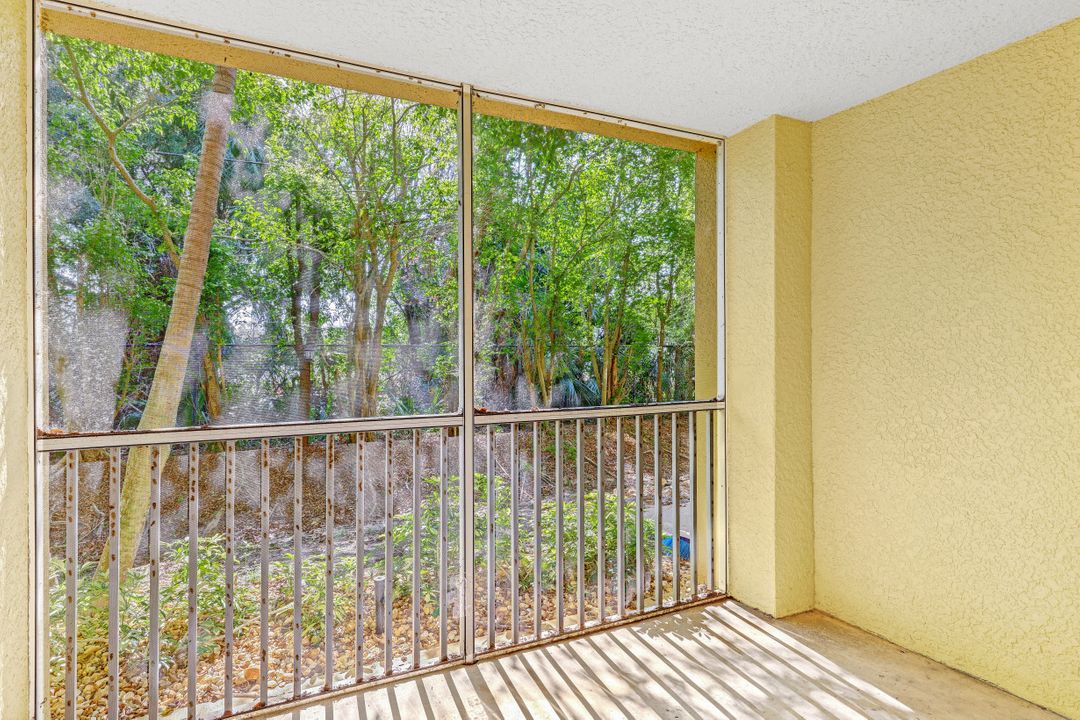 4122 Residence Drive #102, Fort Myers, FL 33901