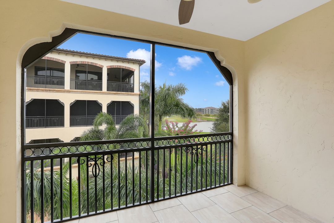 16426 Carrara Way #202, Naples, FL 34110