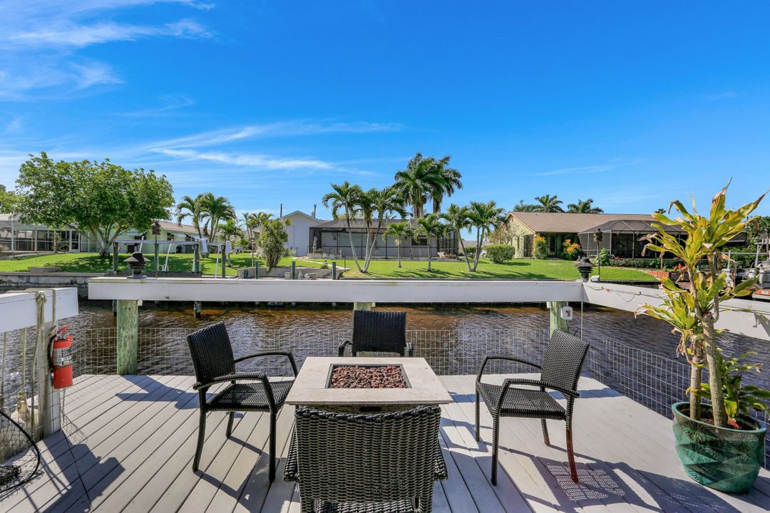 2108 Everest Pkwy, Cape Coral, FL 33904