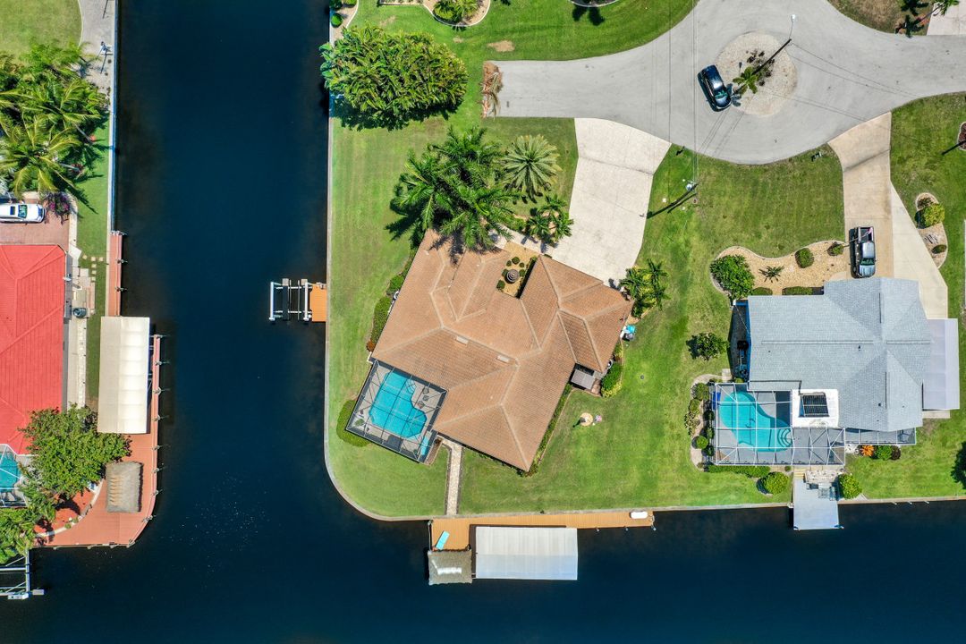 2511 SE 19th Ave, Cape Coral, FL 33904