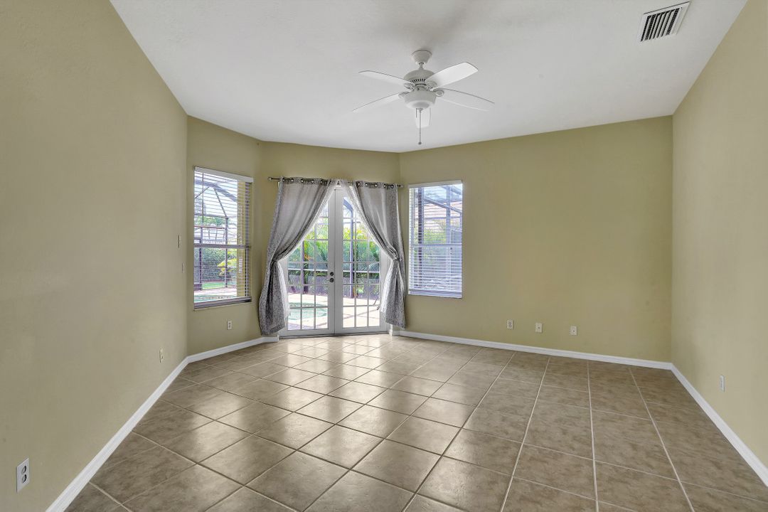 1055 Jardin Dr, Naples, FL 34104