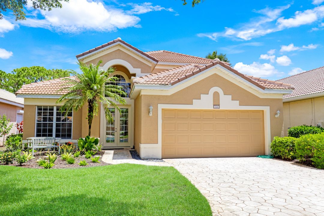 3522 Heron Glen Ct, Bonita Springs, FL 34134