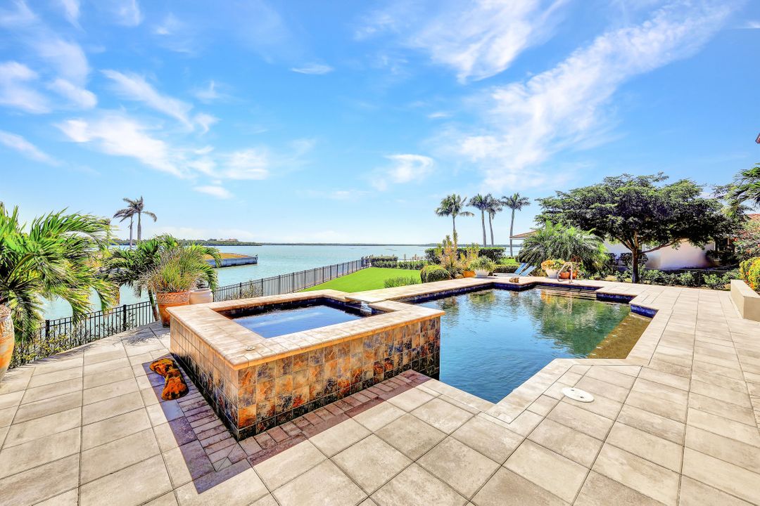 1061 E Inlet Dr, Marco Island, FL 34145