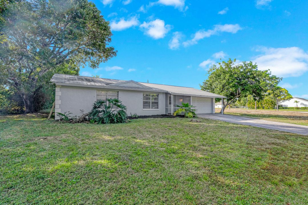 2506 SE 8th Ave, Cape Coral, FL 33904