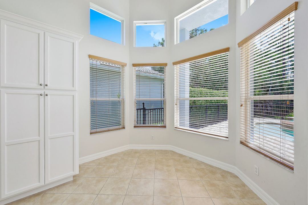 2366 Butterfly Palm Dr, Naples, FL 34119