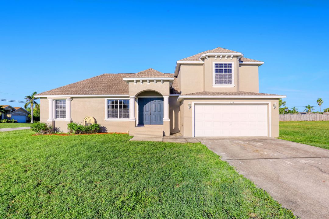 138 SE 4th Pl, Cape Coral, FL 33990