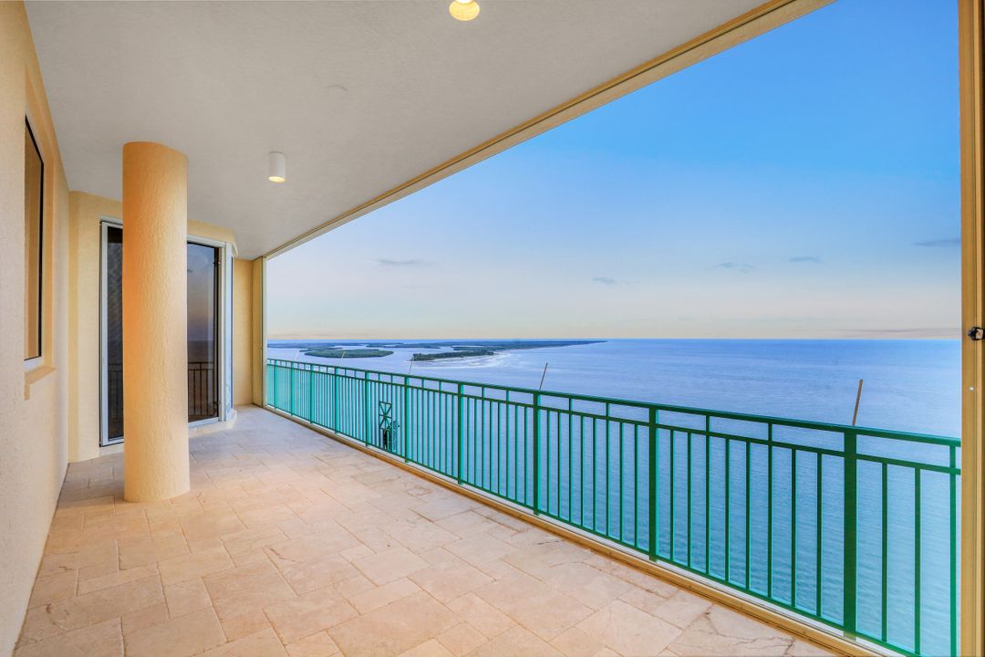 970 Cape Marco Dr, Marco Island, FL 34145