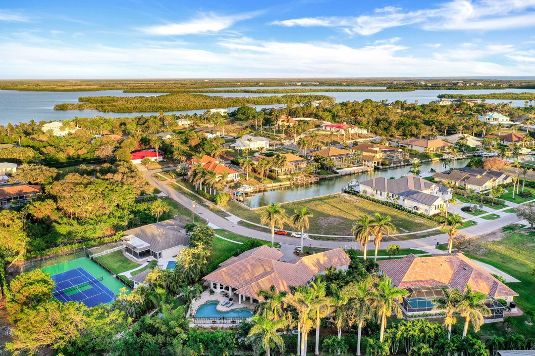 930 E Inlet Dr, Marco Island, FL 34145