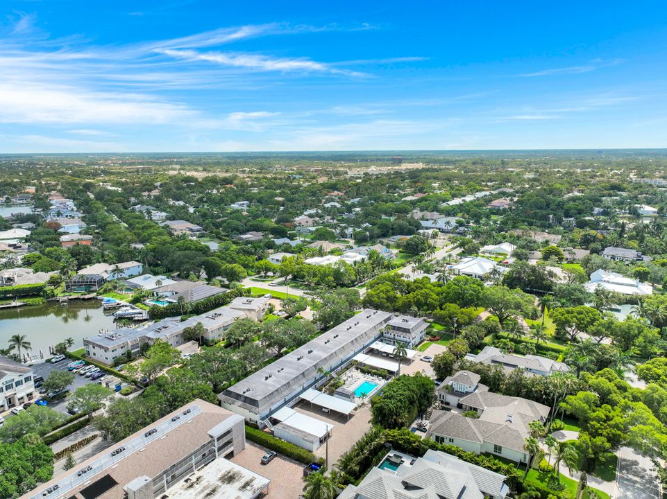 262 Banyan Blvd #262, Naples, FL 34102