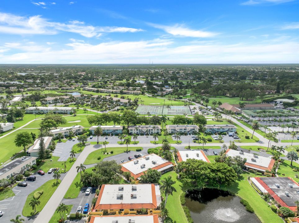 186 Harrison Rd #2, Naples, FL 34112