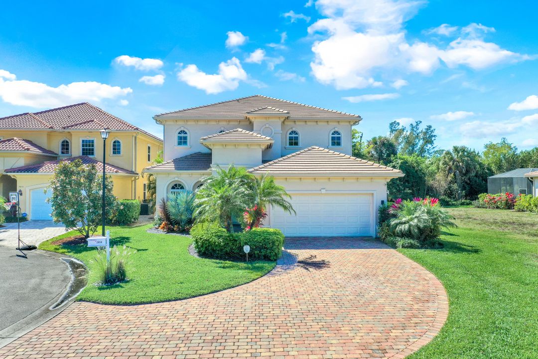 2854 Coco Lakes Ct, Naples, FL 34105