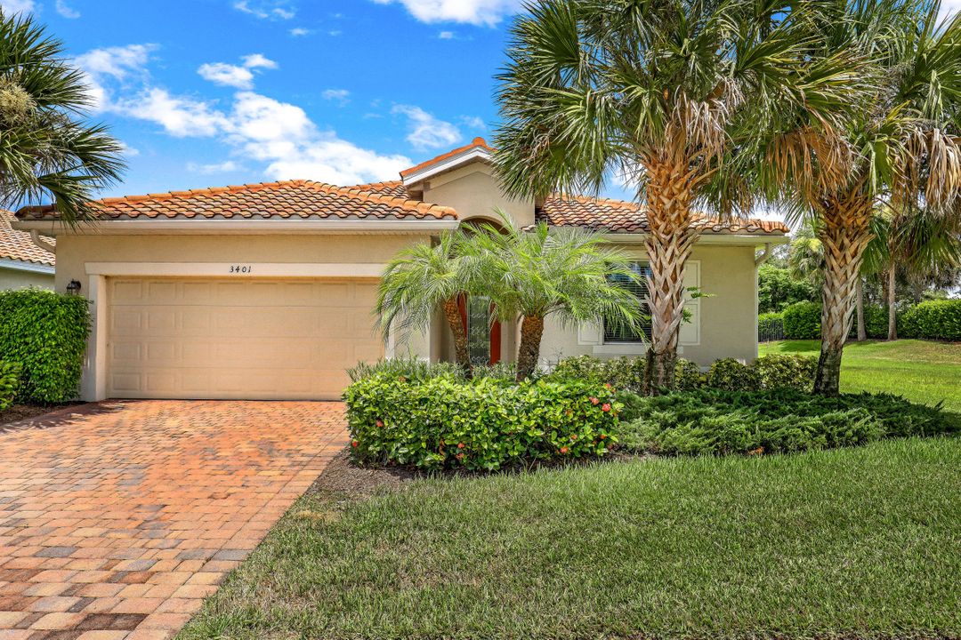 3401 Dandolo Cir, Cape Coral, FL 33909