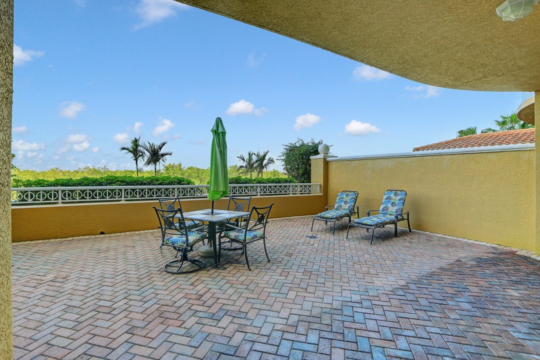 6081 Silver King Blvd #103, Cape Coral, FL 33914