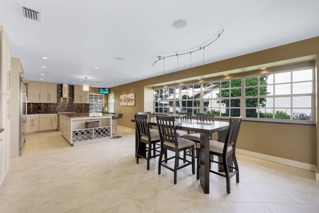 13461 Bridgeford Ave, Bonita Springs, FL 34135