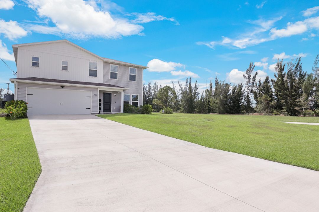 1926 NW 22nd Ave, Cape Coral, FL 33993