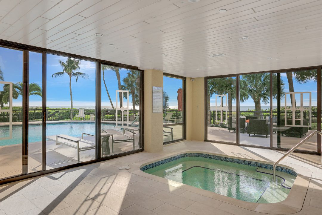 4951 Gulf Shore Blvd N #301, Naples, FL 34103