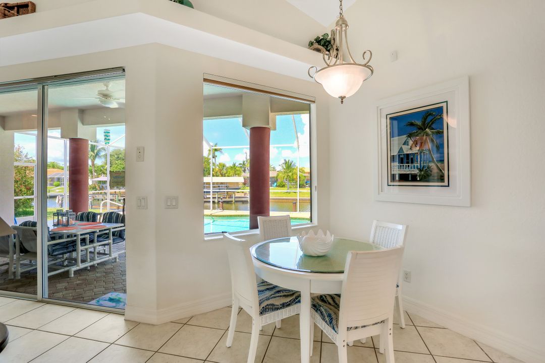 5218 Skyline Blvd, Cape Coral, FL 33914