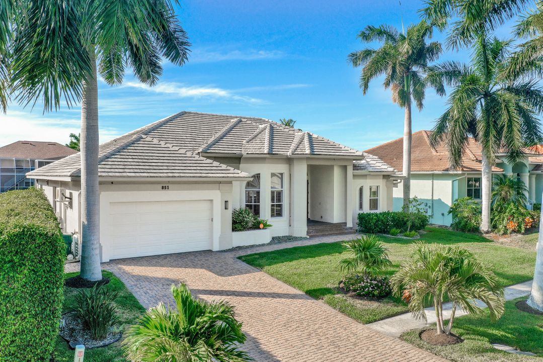 851 Banyan Ct, Marco Island, FL 34145