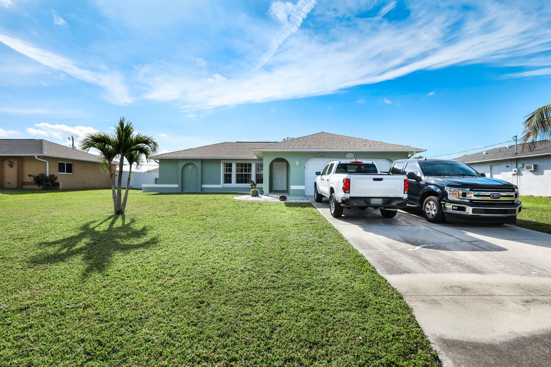 1408 NE 1st Terrace, Cape Coral, FL 33909