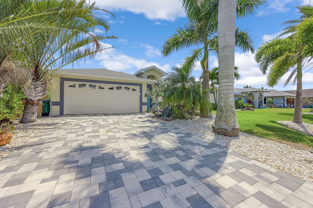 2725 SW 18th Ave, Cape Coral, FL 33914