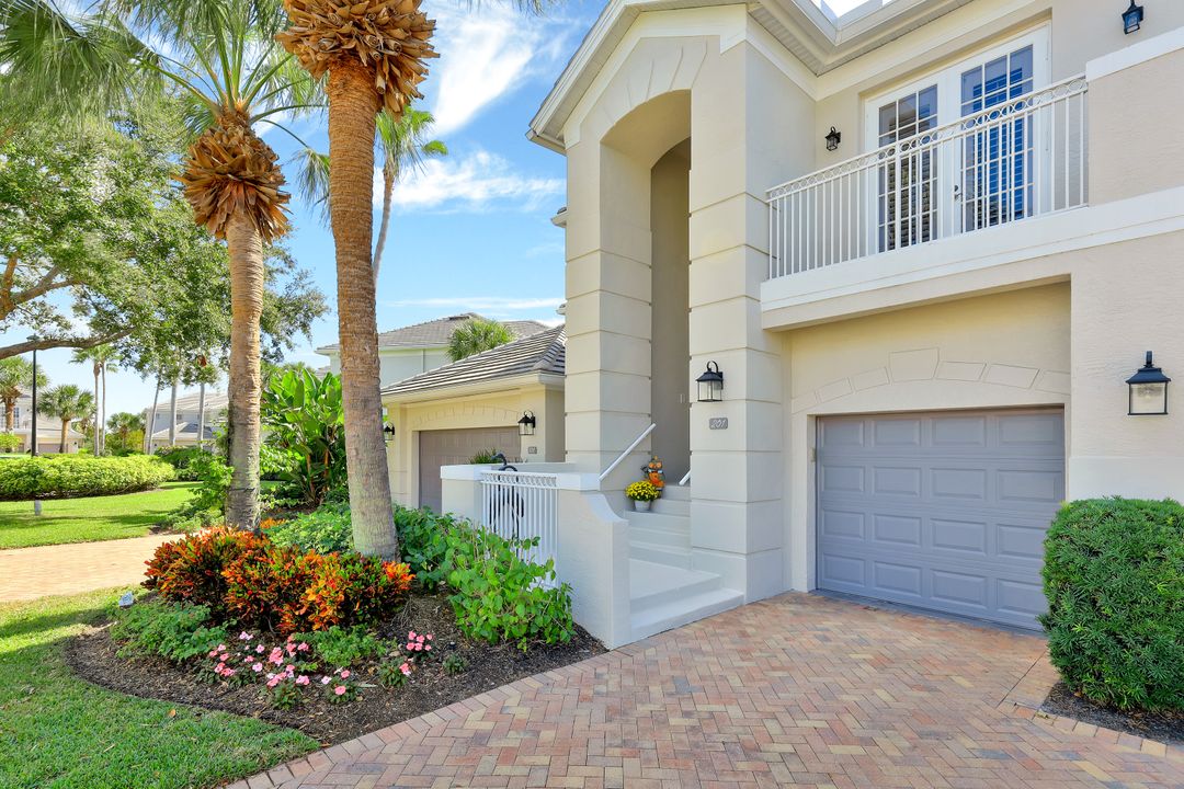 9553 Cypress Hammock Cir #201, Estero, FL 34135