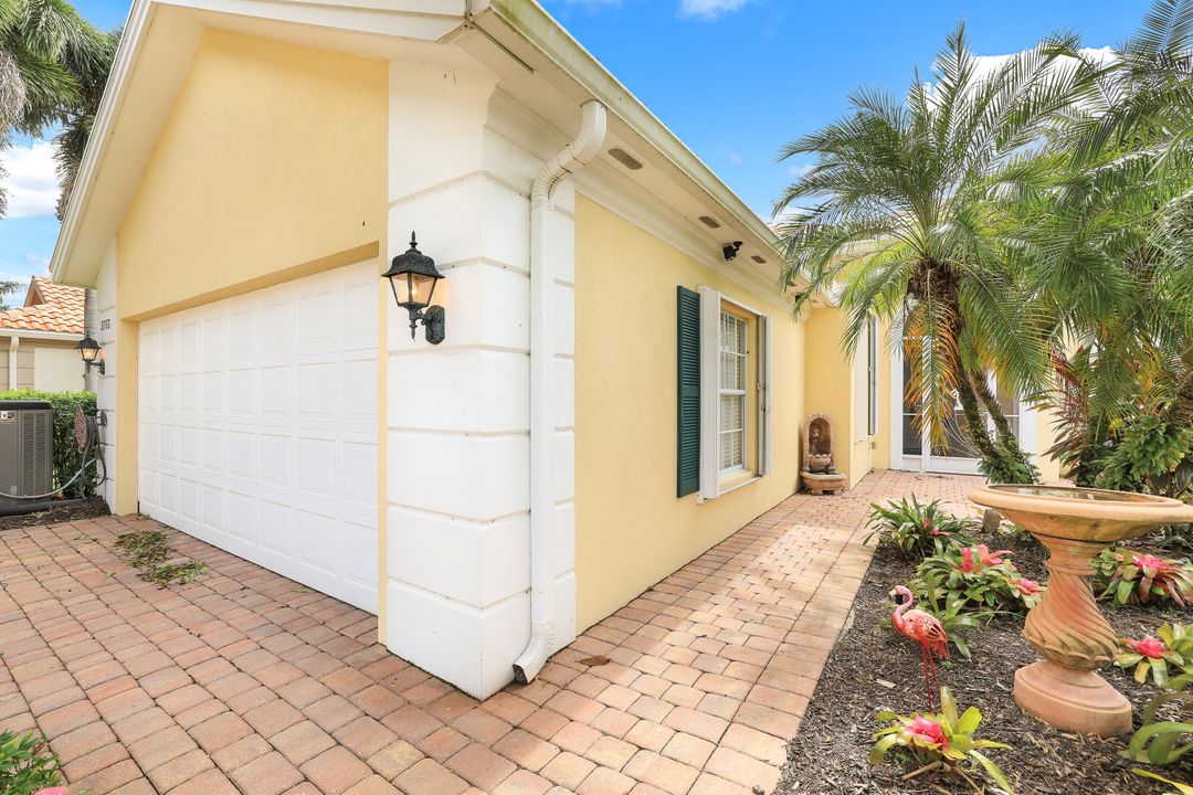 3750 Whidbey Way, Naples, FL 34119