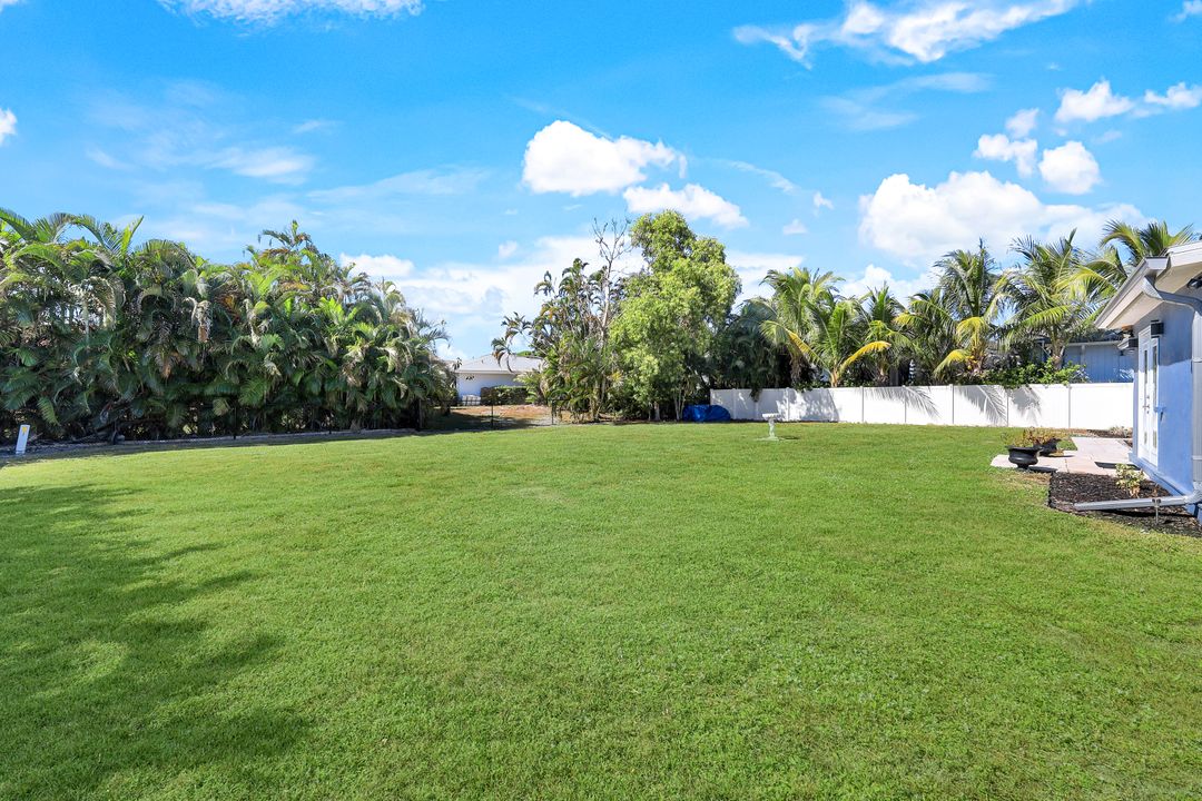 542 N Barfield Dr, Marco Island, FL 34145