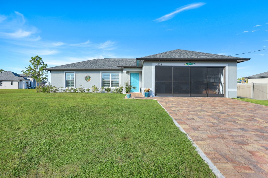 2523 NW 27th Terrace, Cape Coral, FL 33993