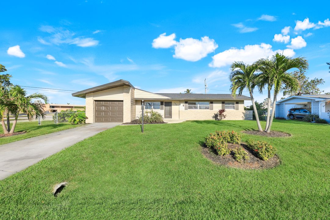 4903 Edith Esplanade, Cape Coral, FL 33904