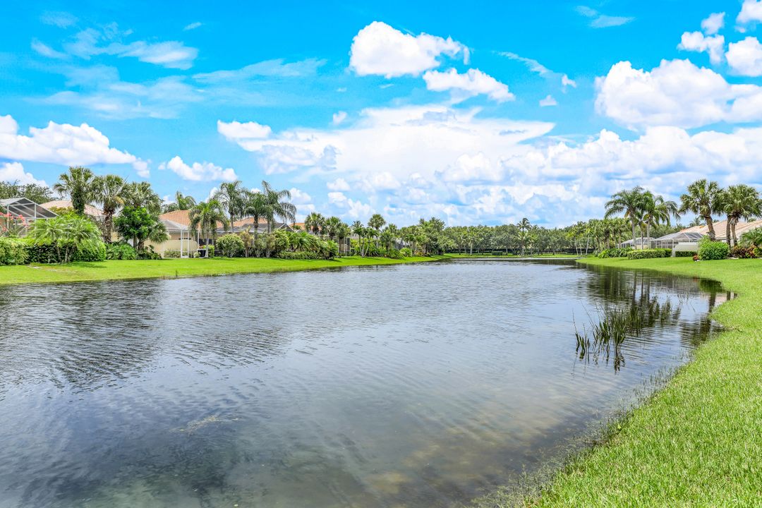 3100 Futuna Ln, Naples, FL 34119