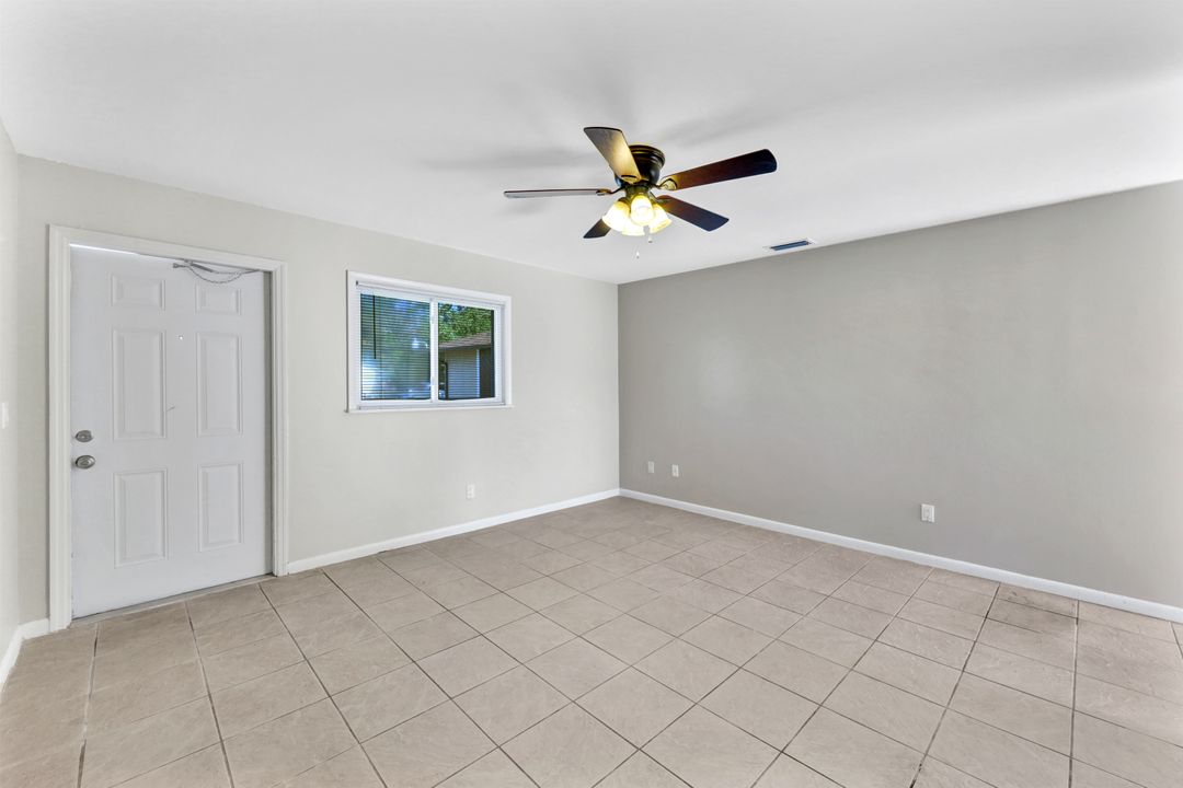 1345 SE 2nd Ave #3, Cape Coral, FL 33990