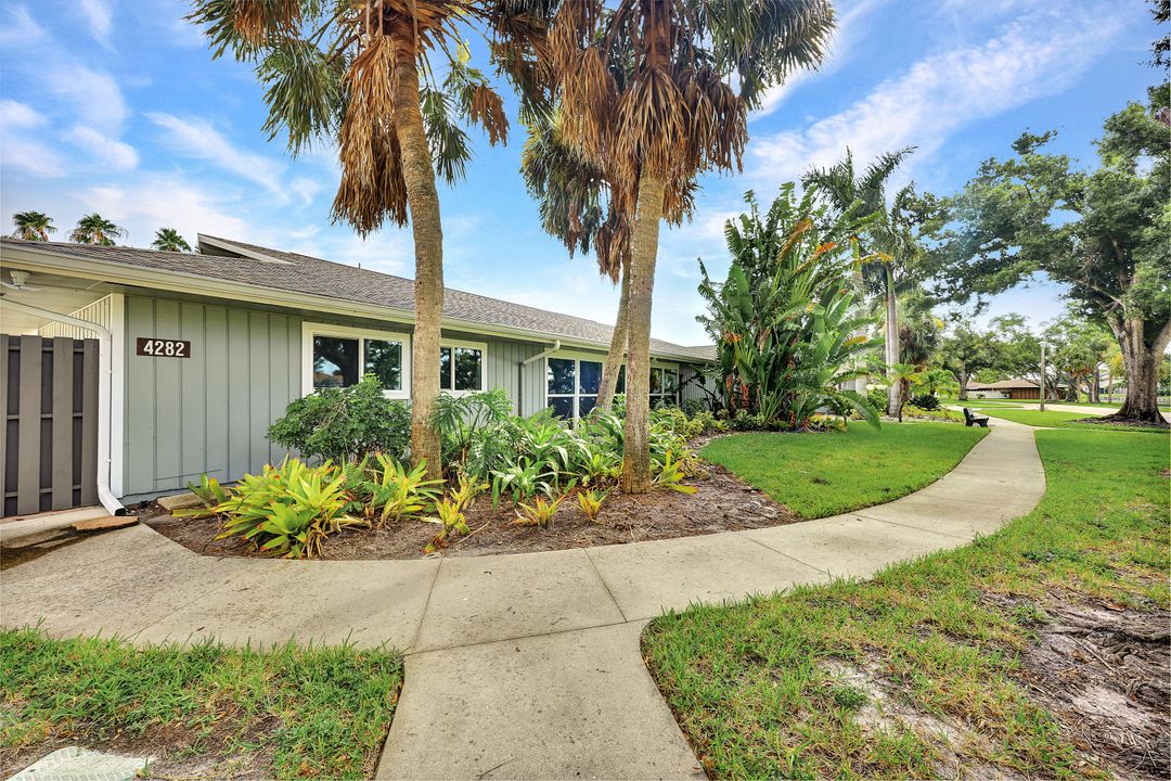 4280 Island Cir #A, Fort Myers, FL 33919