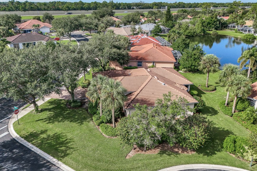 3968 Ruxton Rd, Naples, FL 34116