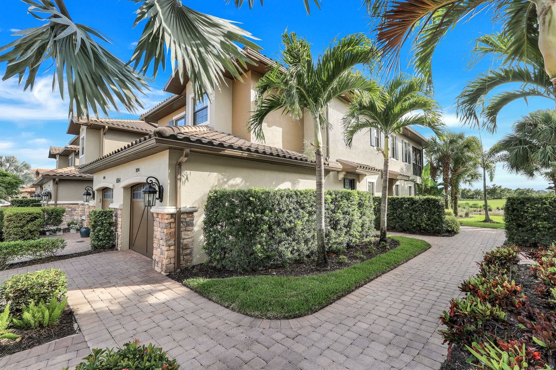 8764 Bellano Ct Unit 104, Naples, FL 34119