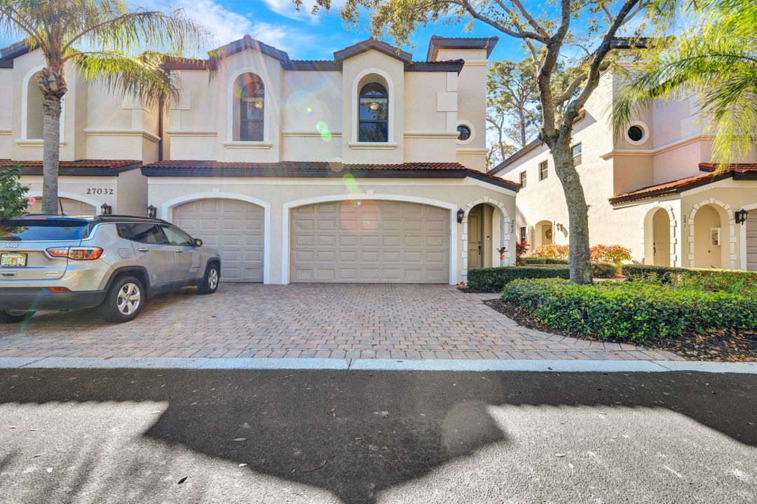 27032 Adriana Cir #202, Bonita Springs, FL 34135