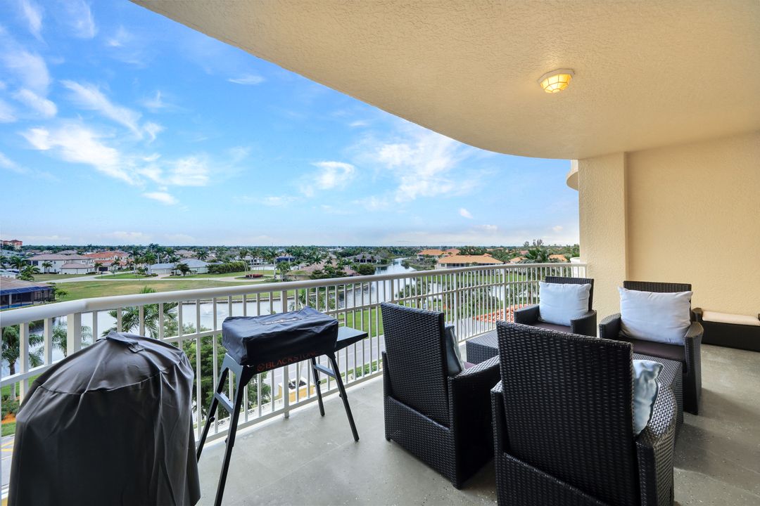 6061 Silver King Blvd #303, Cape Coral, FL 33914