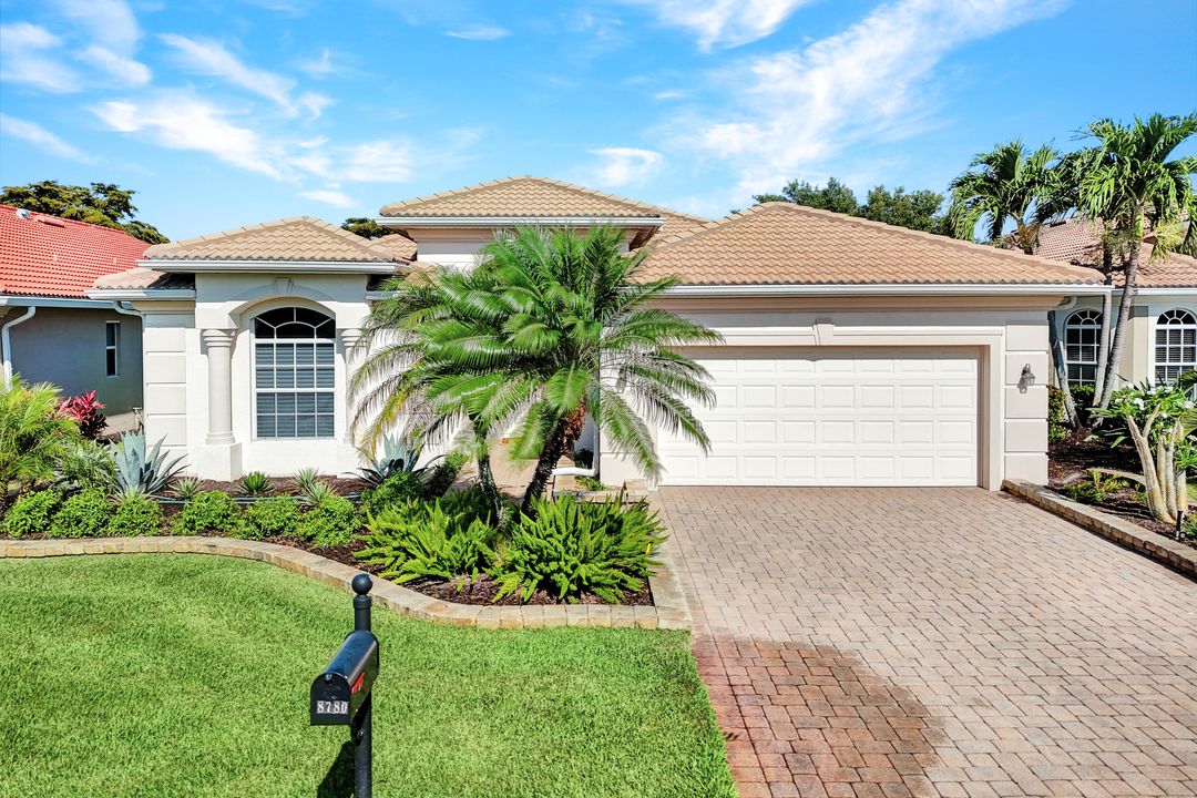 8780 Largo Mar Dr, Fort Myers, FL 33967